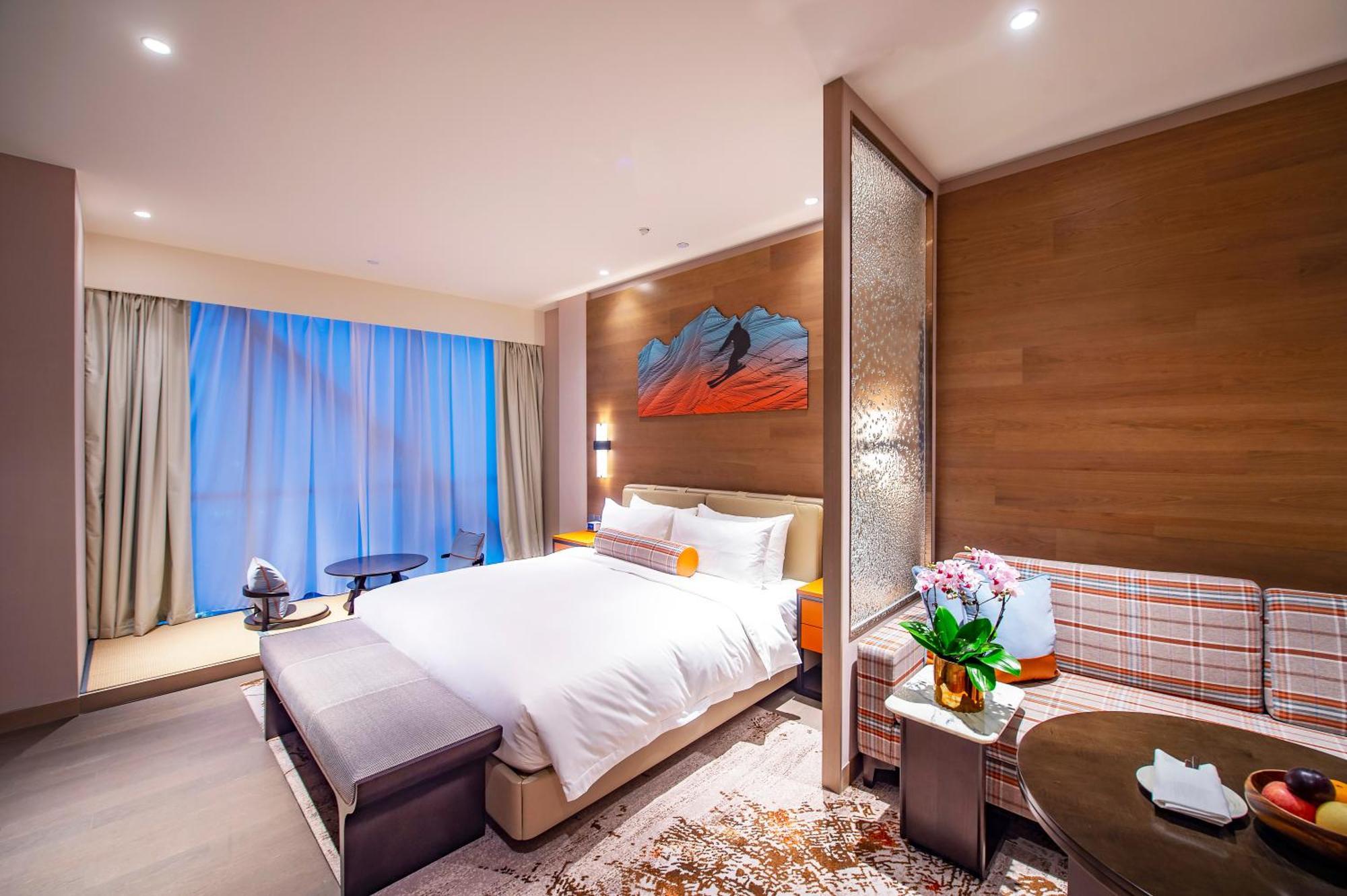 L+Snow Supreme Hotel เซี่ยงไฮ้ ภายนอก รูปภาพ