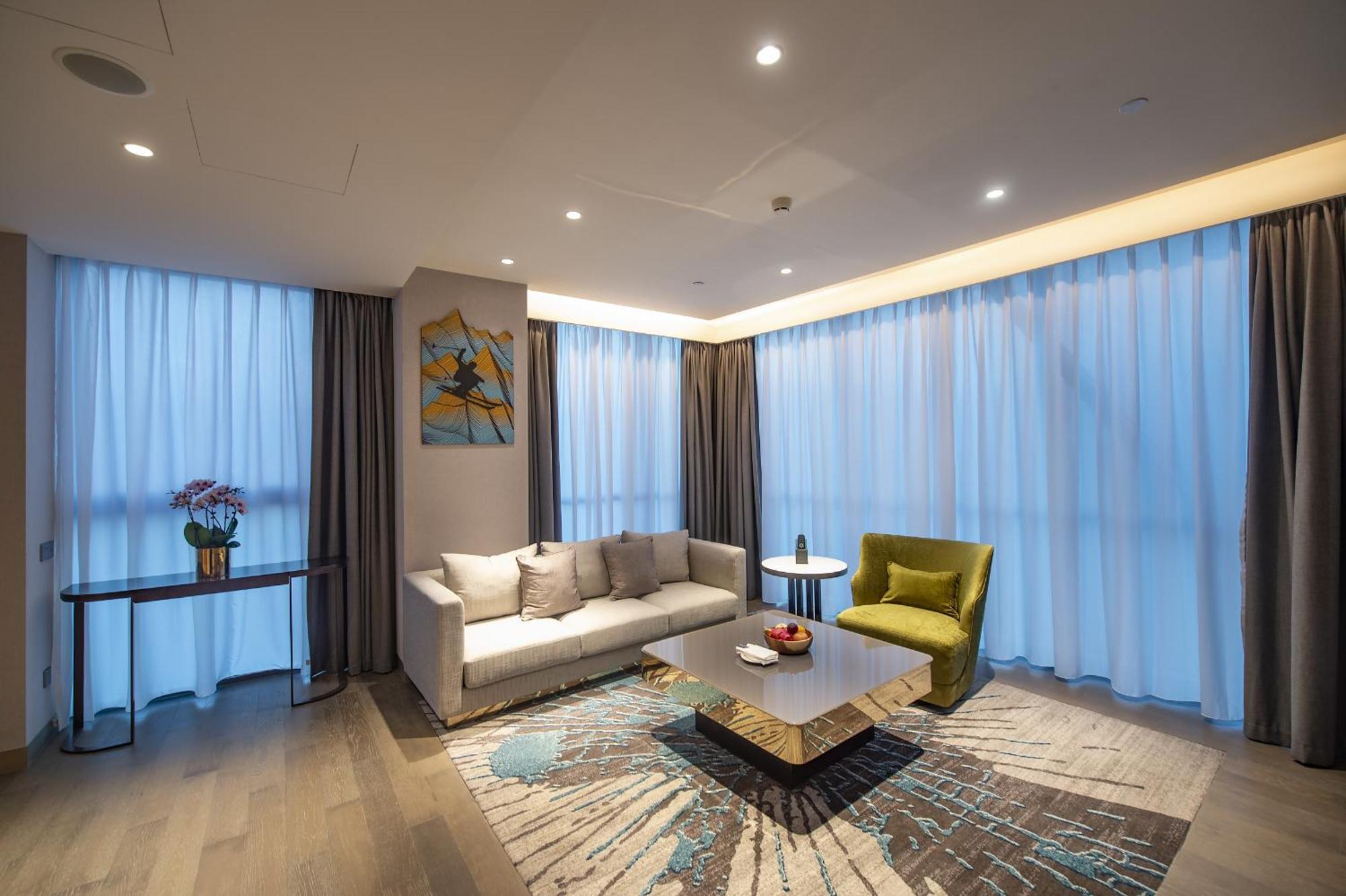 L+Snow Supreme Hotel เซี่ยงไฮ้ ภายนอก รูปภาพ